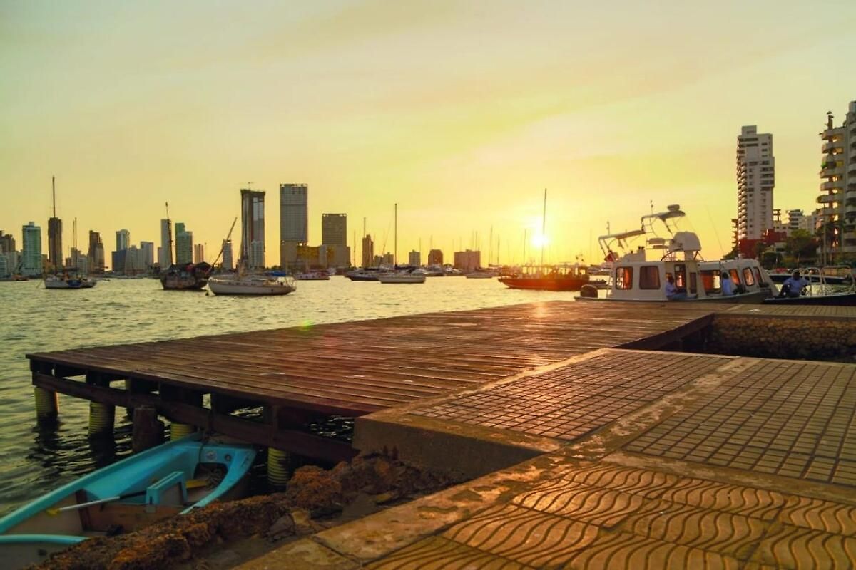 Apartamento En Manga 3 - Bahia Cartagena